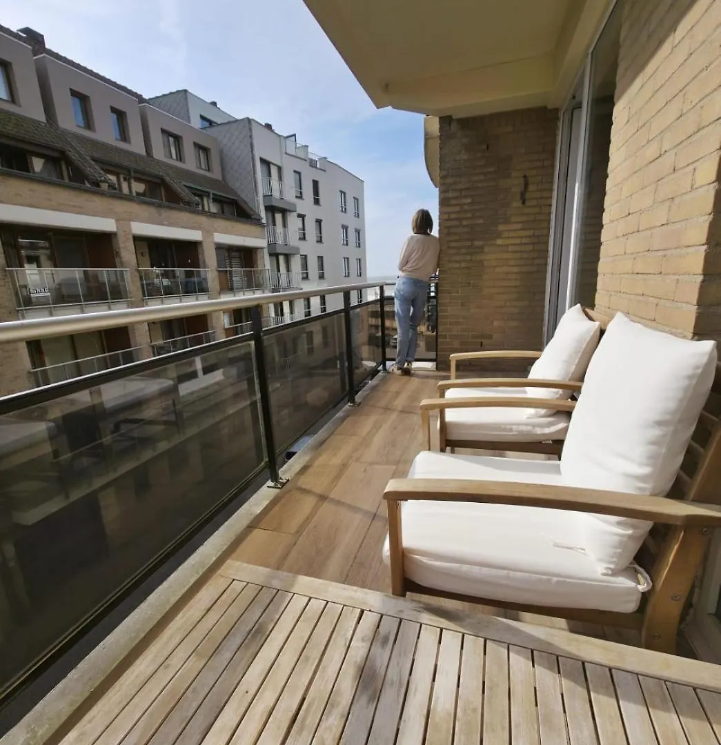 2 Bed Rooms With Sea View Ostend Apartment