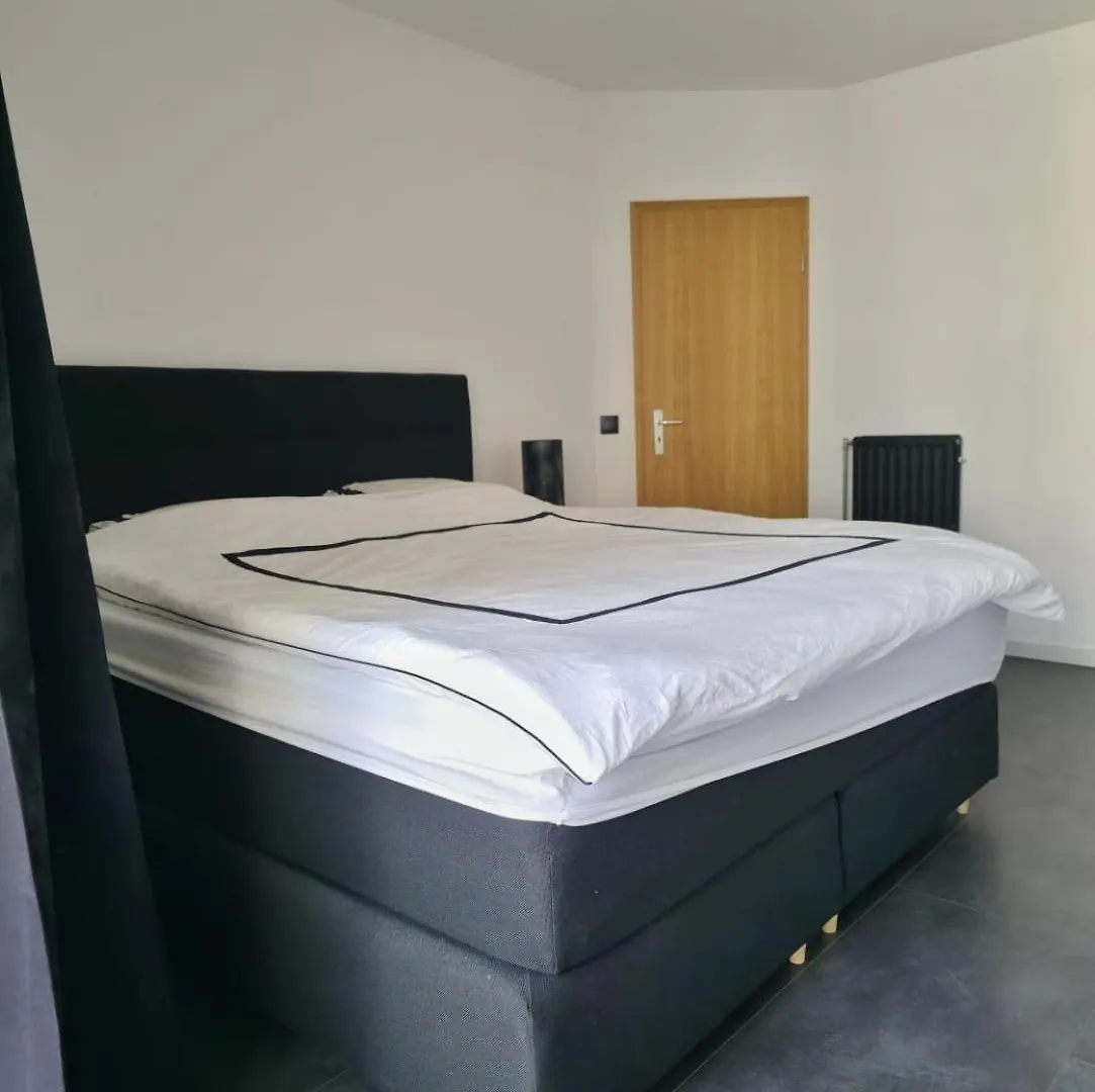 2 Bed Rooms With Sea View Oostende Belgien